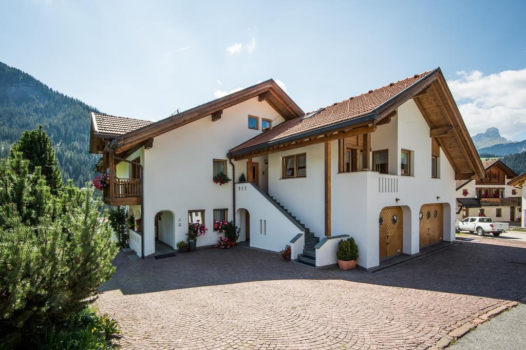 Apartments Tino La Valle Luaran gambar